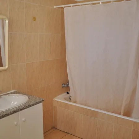 Apartahotel Mariela Polis