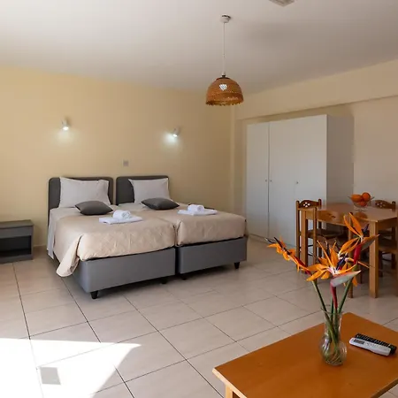 Mariela Aparthotel 4*