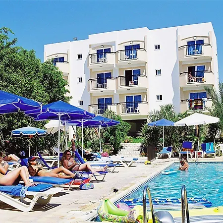 ماريلا الفندقية Polis