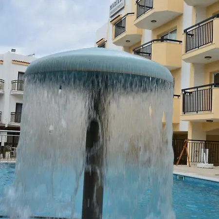 Mariela Apartahotel Polis