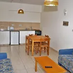 Mariela 4*