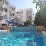 마리엘라 아파트먼트 폴리스
