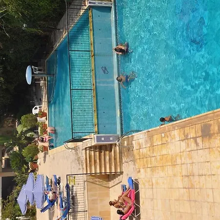 Апарт-отель Mariela Полис