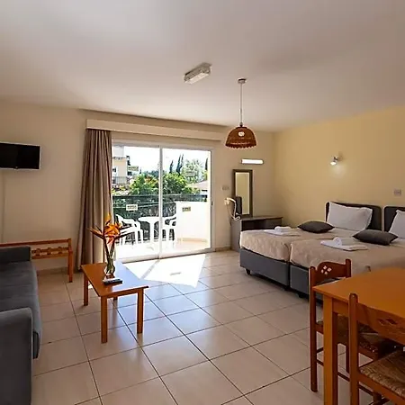 Aparthotel Mariela 4*