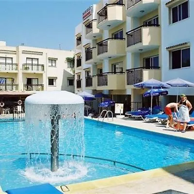 Aparthotel Mariela Polis