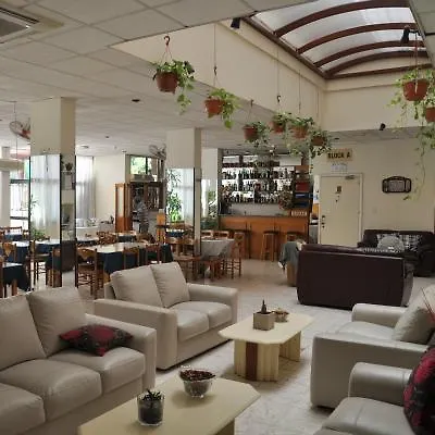 Mariela Aparthotel