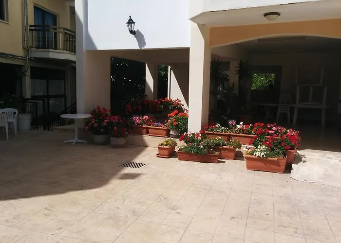 Mariela Aparthotel Polis