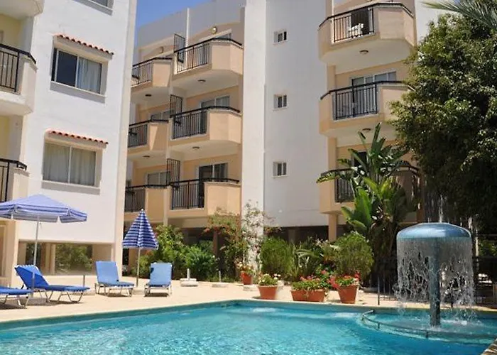 Mariela Aparthotel 3*