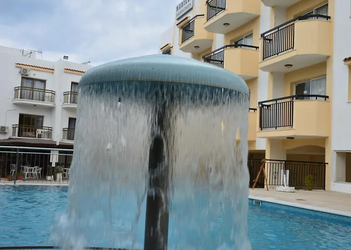 Mariela Aparthotel Polis